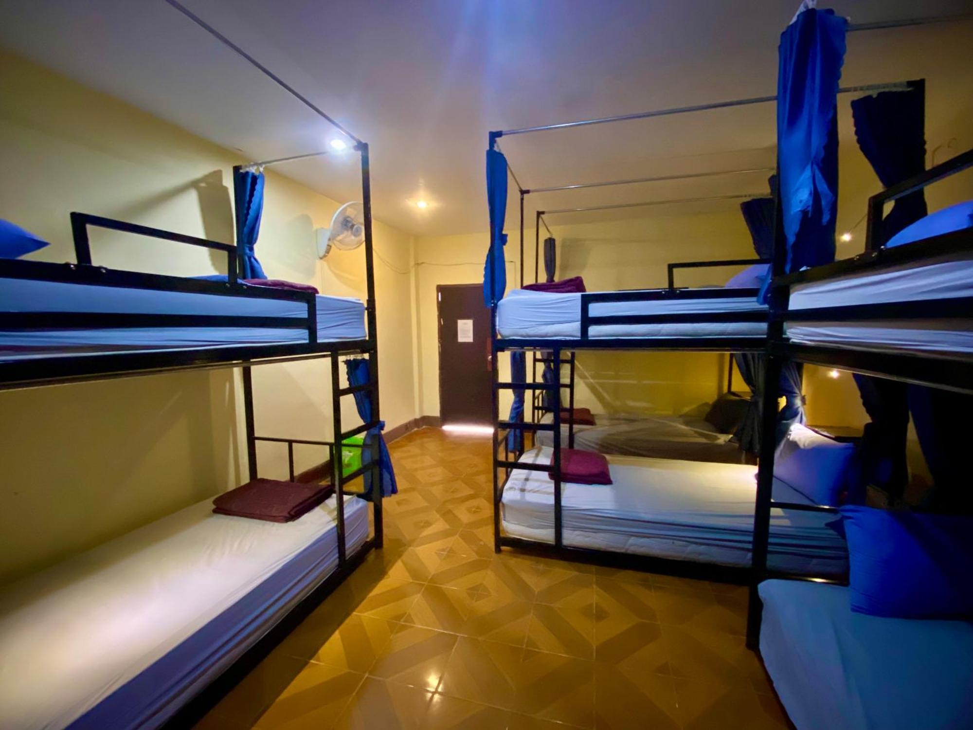 Nana Backpackers Hostel Vang Vieng Eksteriør billede