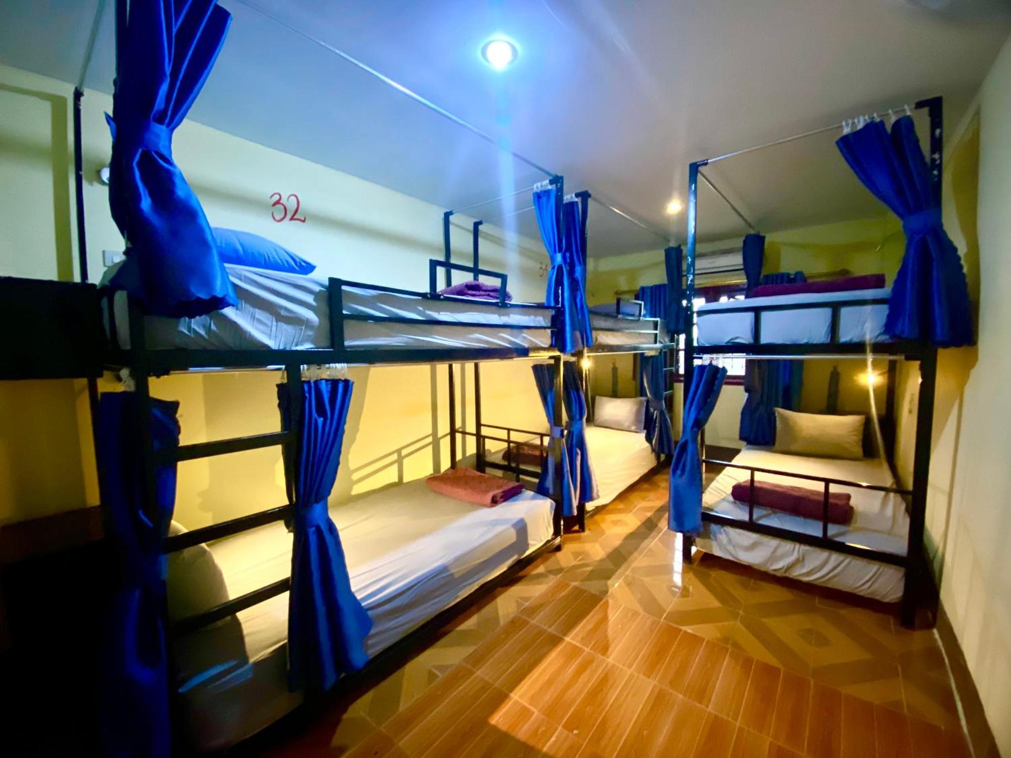 Nana Backpackers Hostel Vang Vieng Eksteriør billede