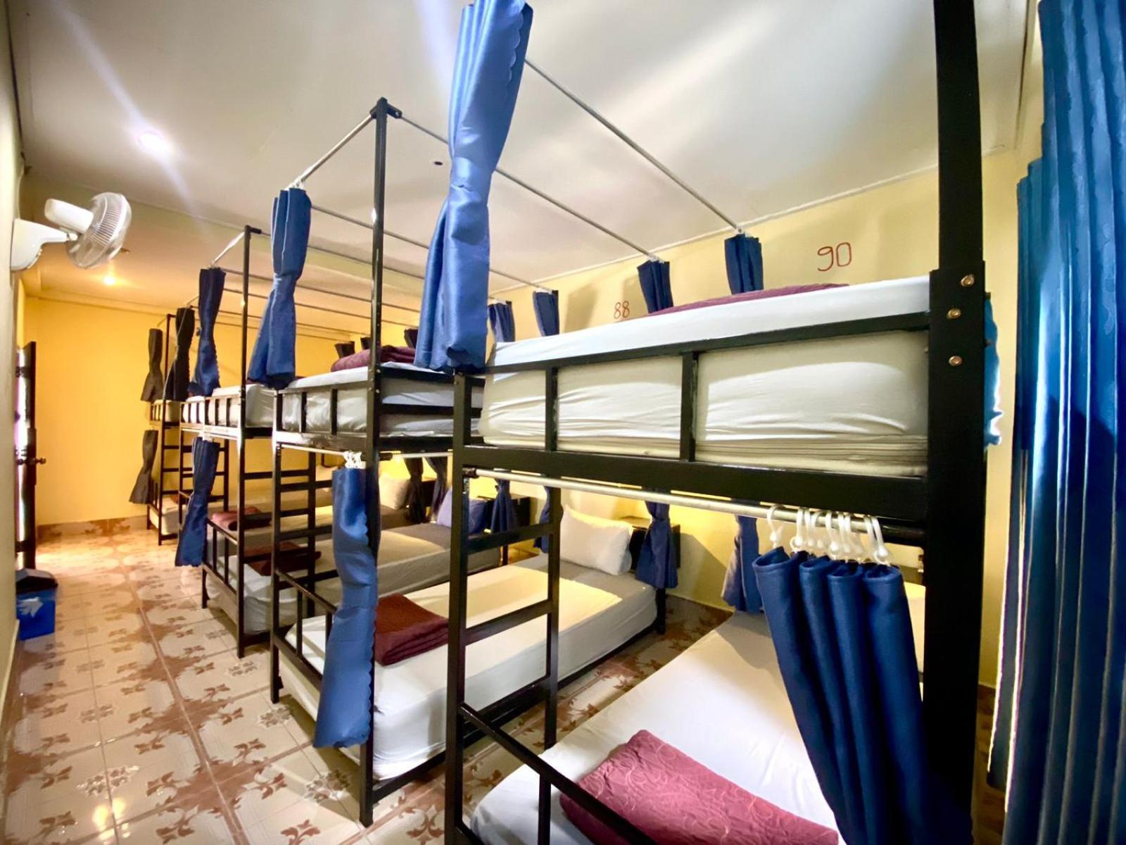 Nana Backpackers Hostel Vang Vieng Eksteriør billede