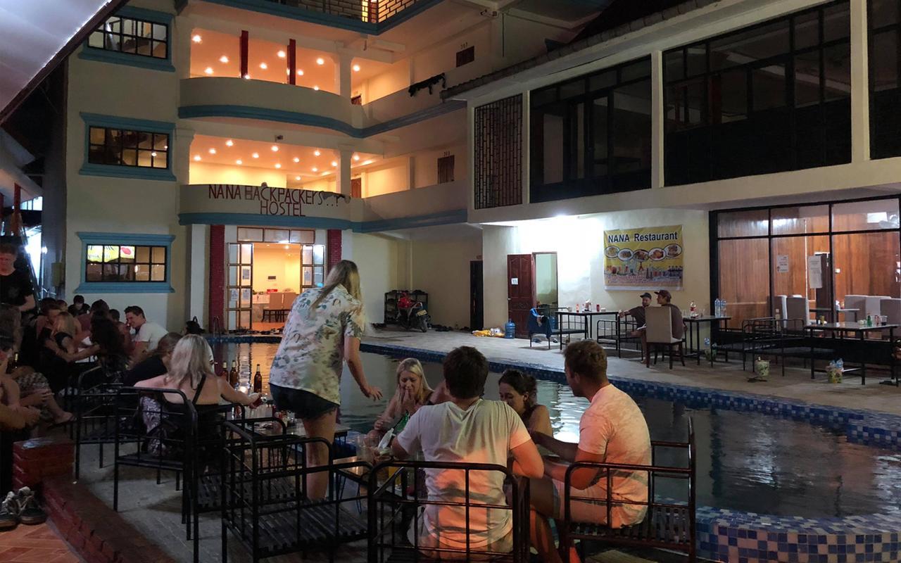Nana Backpackers Hostel Vang Vieng Eksteriør billede